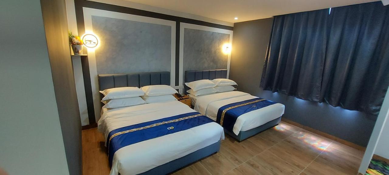 Good 9 Hotel - Cahaya Kota Puteri Pasir Gudang Esterno foto