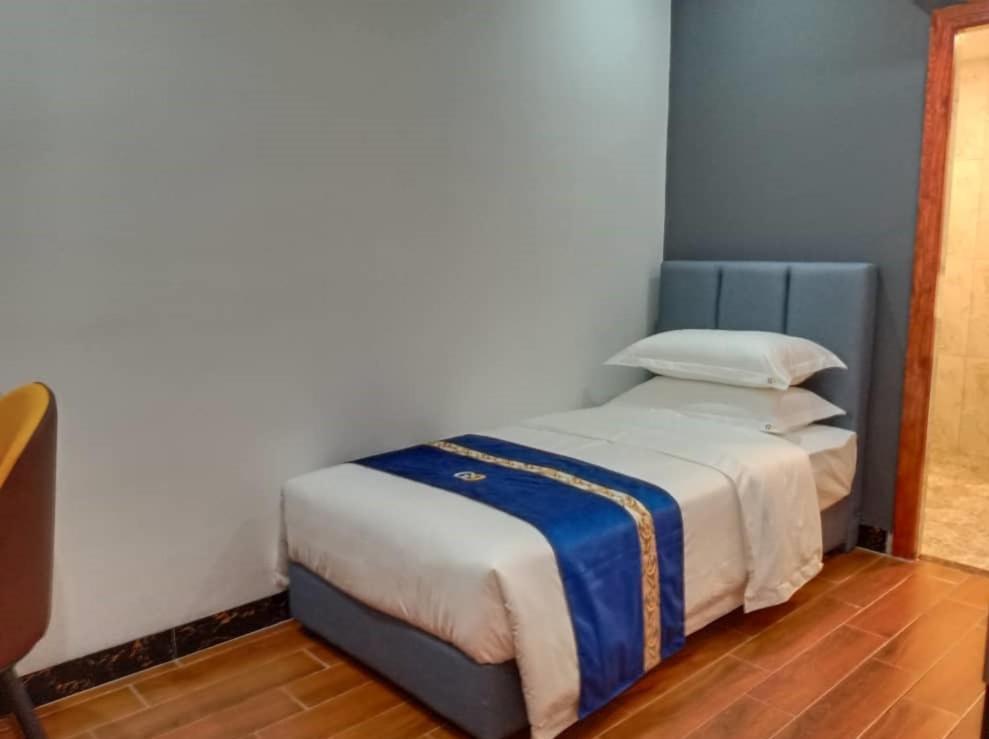 Good 9 Hotel - Cahaya Kota Puteri Pasir Gudang Esterno foto