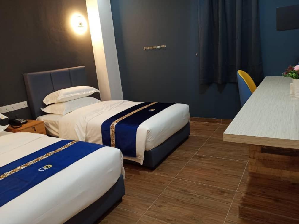 Good 9 Hotel - Cahaya Kota Puteri Pasir Gudang Esterno foto